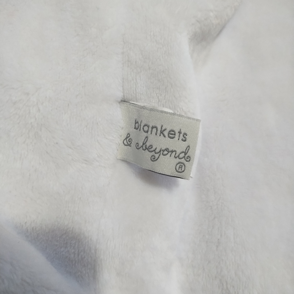 Pink Hooded Baby Robe - Picture 2 of 2